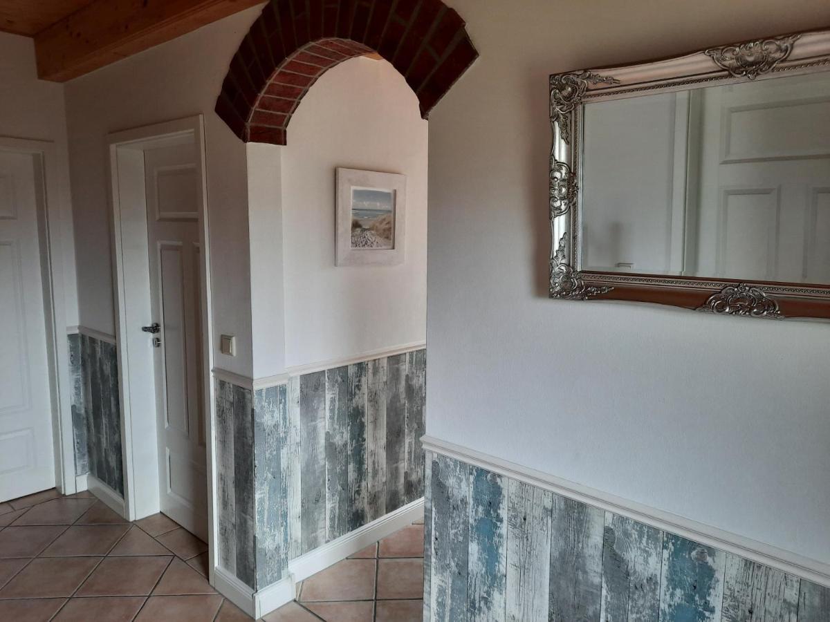 Tolles Ferienhaus In Pilsum - Ferienhaus Trientje - Mit Garten Und Ueberdachter Terrasse Extérieur photo